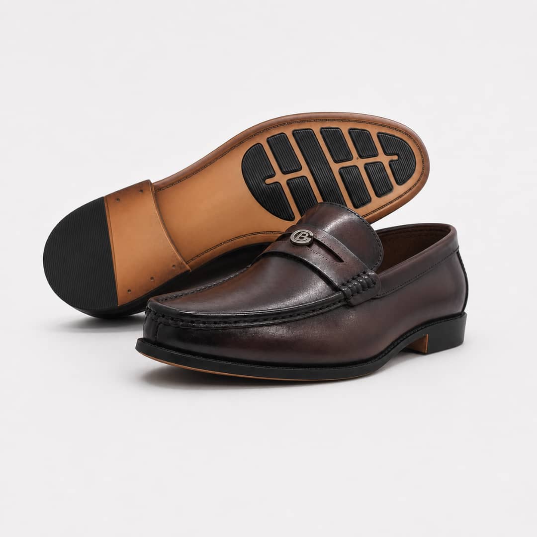 Mocassins en cuir marron foncé pour homme